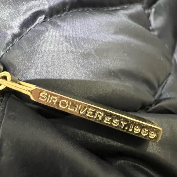 Sir Oliver Light Down Jacket - Picture 10 of 16